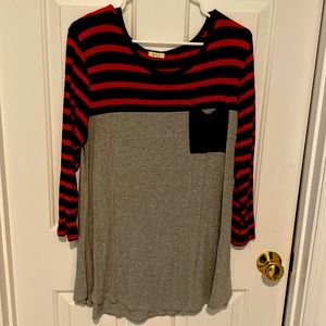 Beautiful game day top!